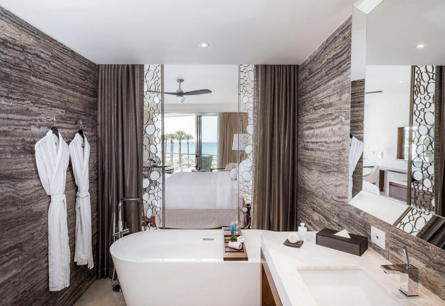 le-blanc-spa-resort-los-cabos-royal-deluxe-partial-ocean-view_8859