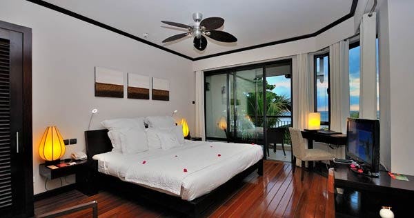 le-cardinal-exclusive-golf-resort-and-spa-junior-suite-01_2489