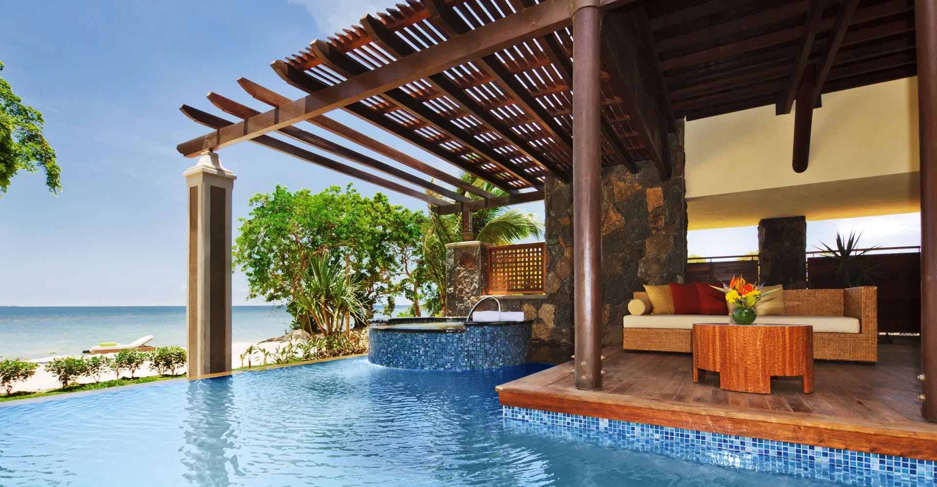 le-jadis-beach-resort-and-wellness-mauritius-beachfront-luxury-pool-suite-jet-pool-hammam-02_2469