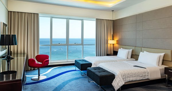Deluxe Guest room, 2 Twin/Single Bed(s), Ocean view