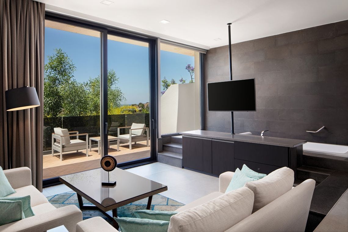 le-meridien-bodrum-beach-resort-grand-suite_11311