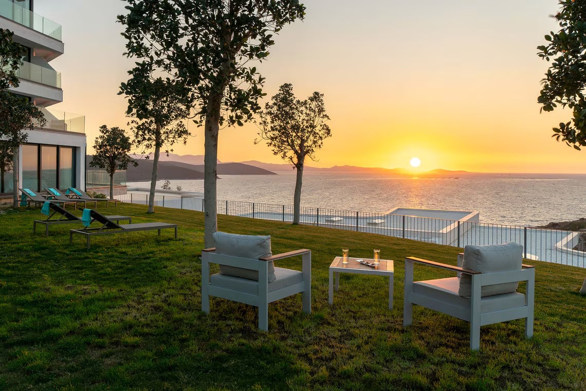 le-meridien-bodrum-beach-resort-indoor-pool-suite_11311