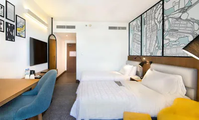 Deluxe Guest room 2 Twin, City view