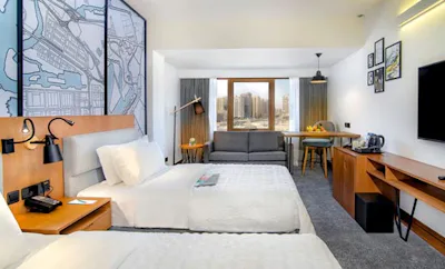 Club Room Club lounge access, Club Guest room, 2 Twin, City view