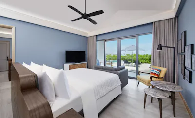 2 Bedroom Beach Pool