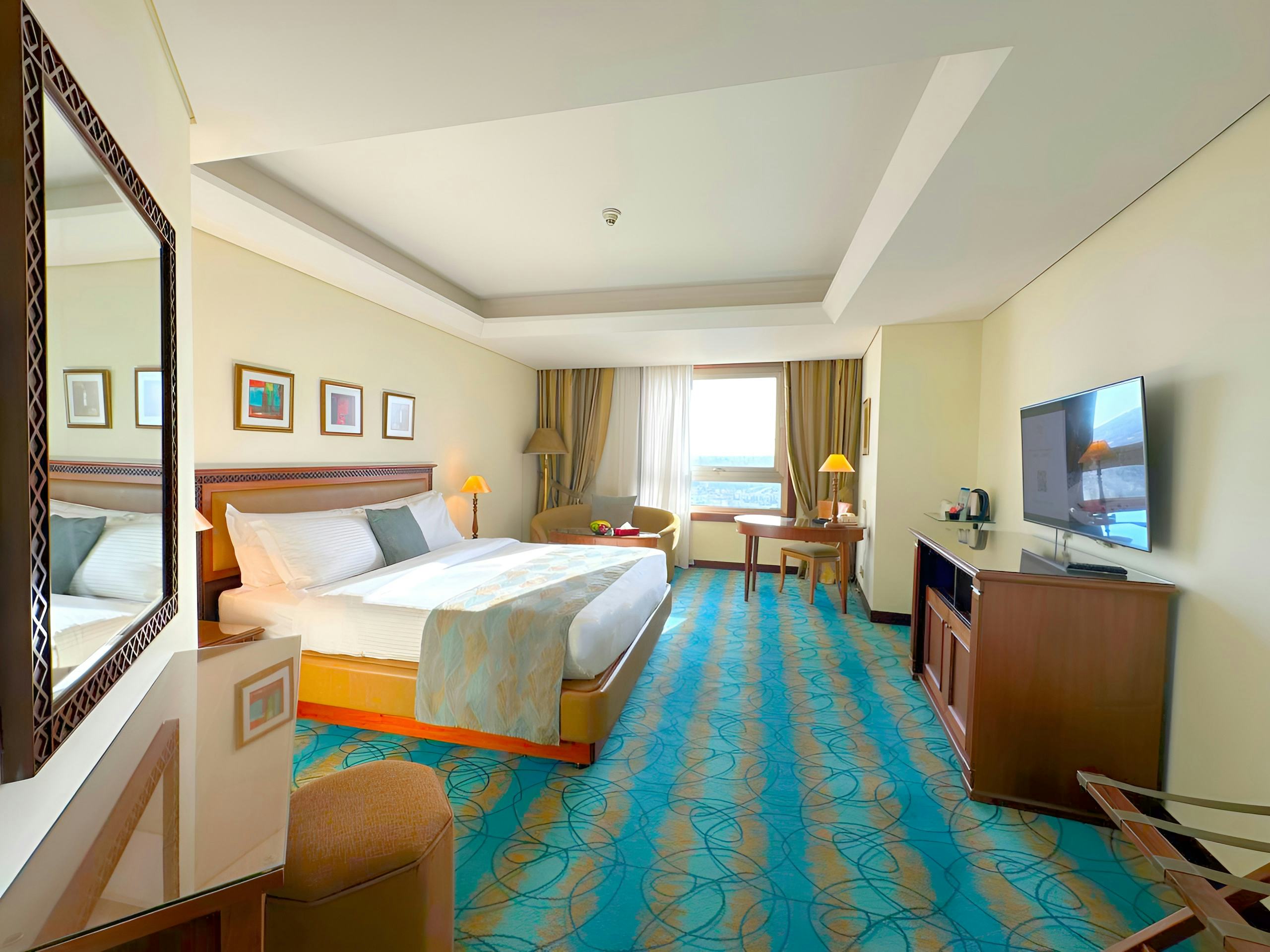 Deluxe Room (King Size Bed)