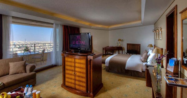 le-royal-hotels-and-resorts-amman-business-suite_8384
