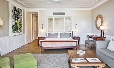 DELUXE SEAVIEW SUITE