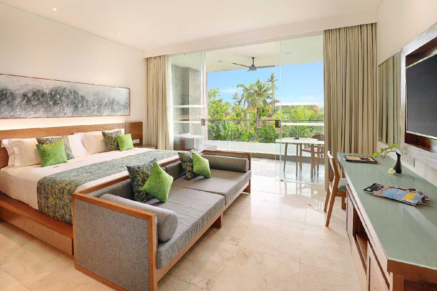 legian-beach-hotel-bali-deluxe-garden-studio-01_424