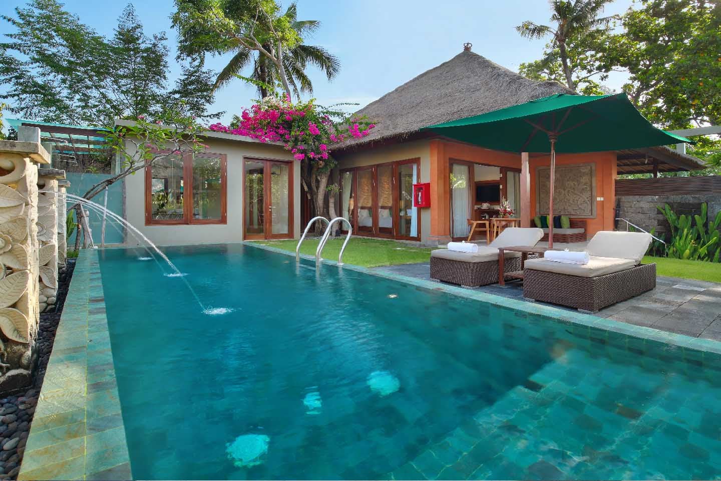 legian-beach-hotel-bali-grand-premium-pool-villa-01_424