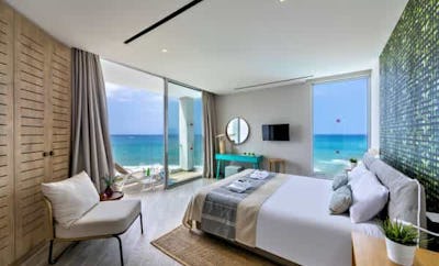 Deluxe Presidential Suite with Panoramic Sea View