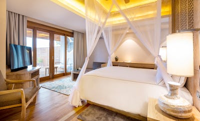 Beach Residence with Pool