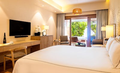 Beach Suites with Jacuzzi