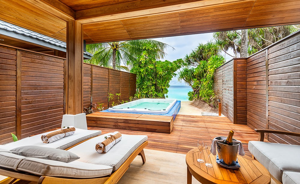 Beach Suites with Jacuzzi