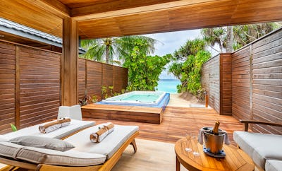 Beach Suites with Jacuzzi