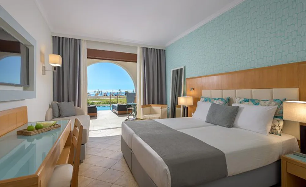 lindos-imperial-resort-and-spa-greece-superior-room-with-private-pool-beachfront-01_13753
