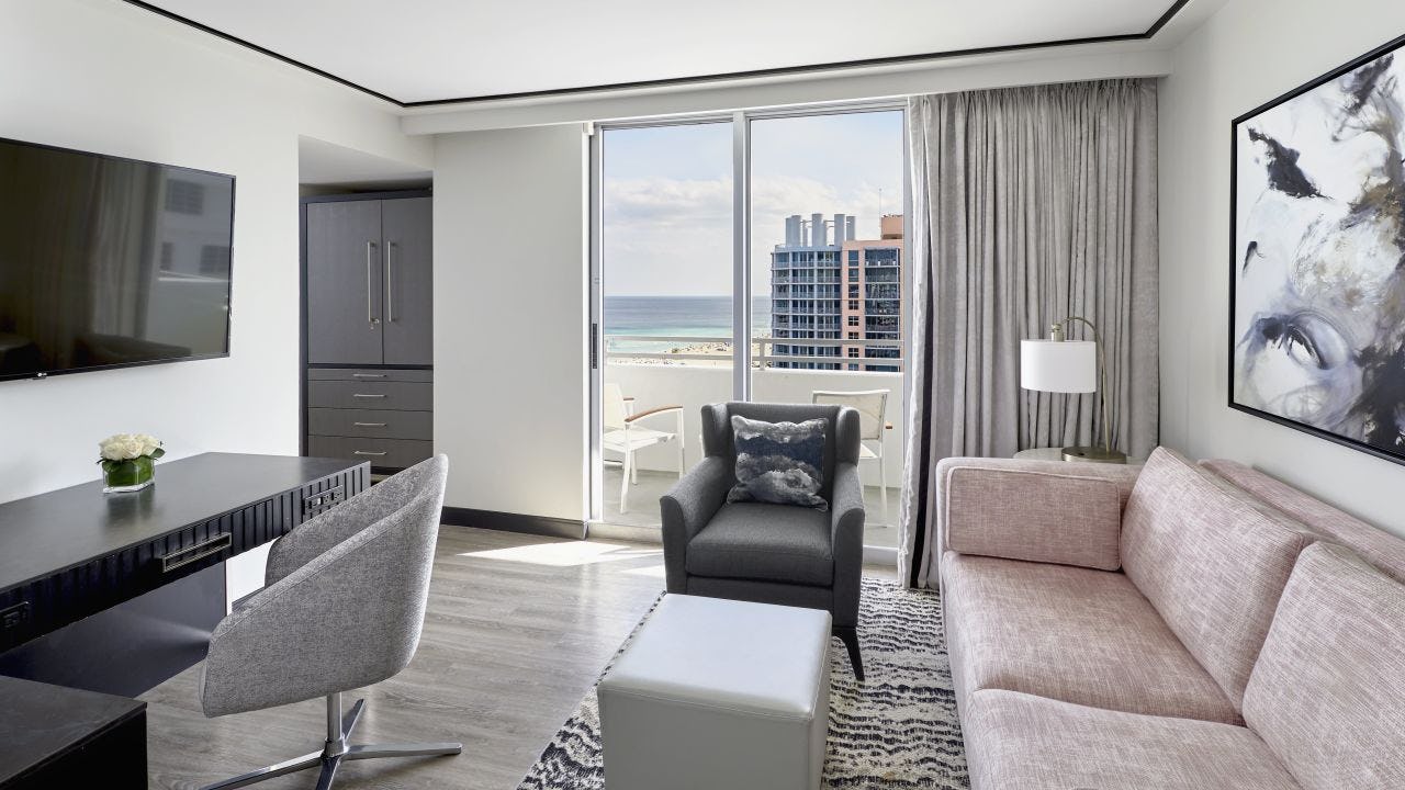 Ocean Front Jr. Suite with Balcony