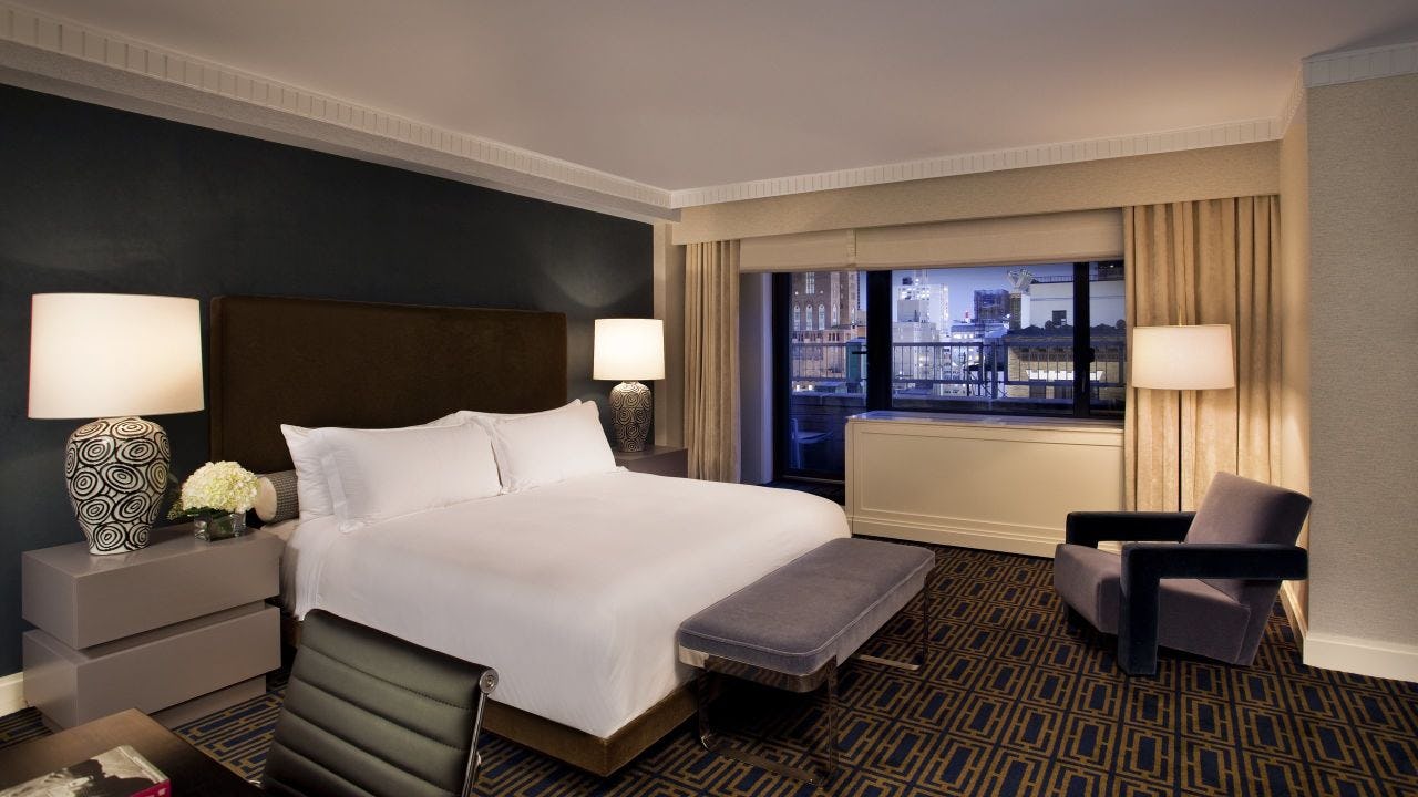 Classic 1970s Apartment Two-Bedroom Suite