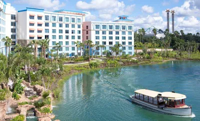 Lagoon View 1 King Bed
