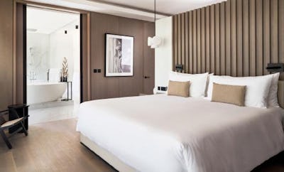 LUX* Grand Beach Pool Villa