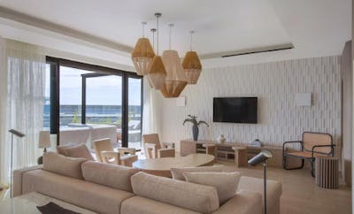 LUX* Pool Penthouses