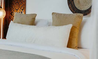 ACCESSIBLE DELUXE ROOMS