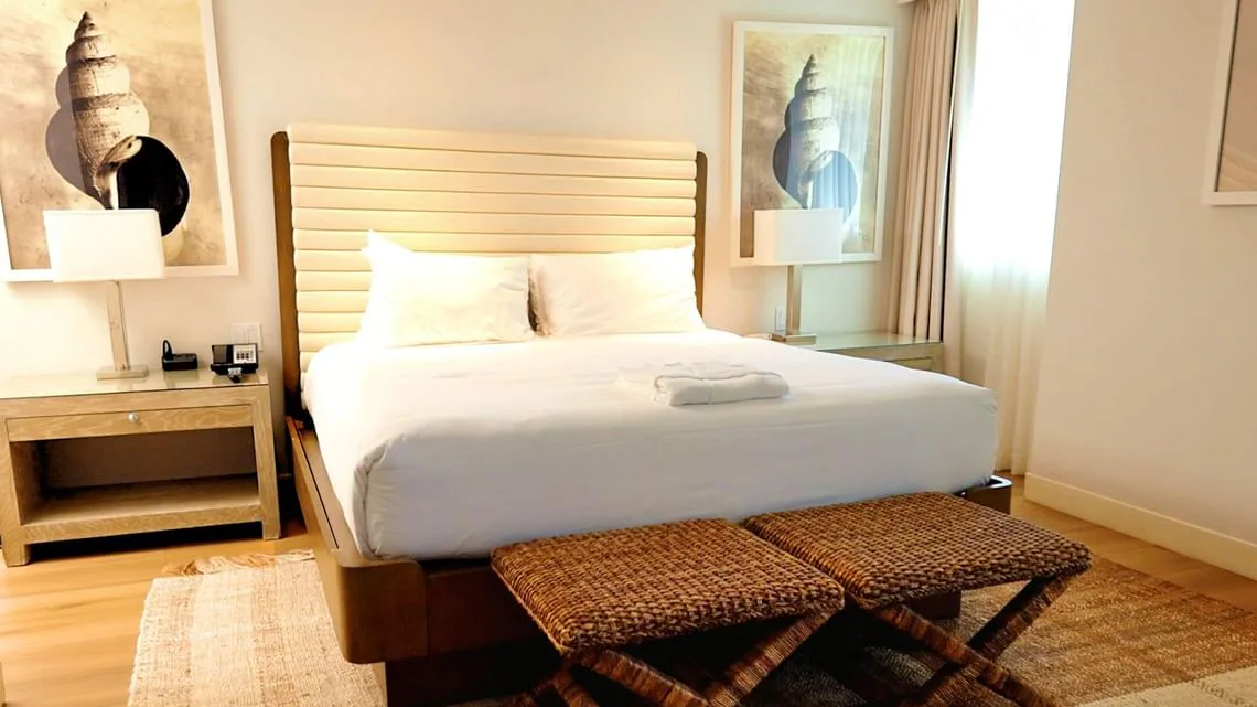 luxe-sunset-boulevard-hotel-los-angels-usa-one-bedroom-suite-01_588