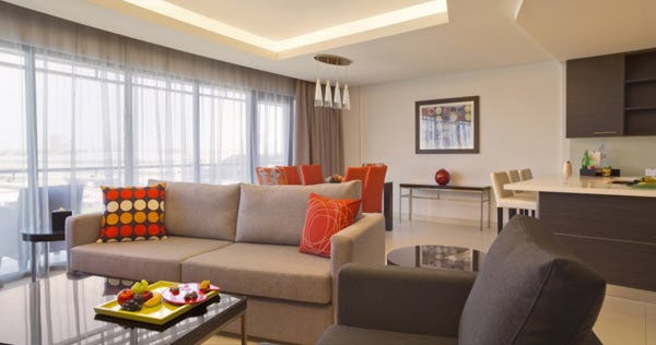 majestic-arjaan-by-rotana-bahrain-two-bedroom-suite-02_8547