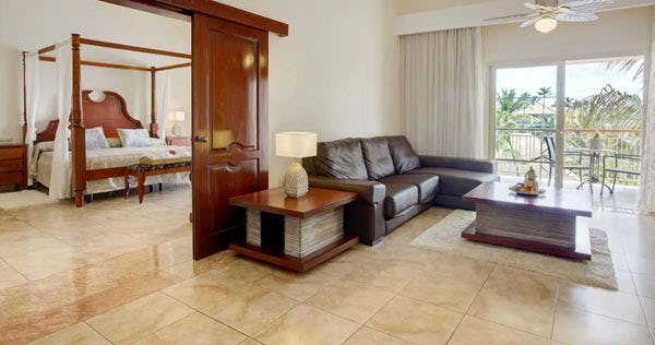 majestic-colonial-punta-cana-one-bedroom-suites-with-a-jacuzzi_7347