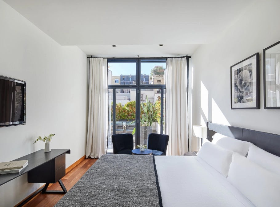 Apartments Eixample with Terrace