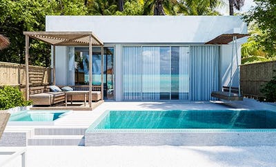 Sunset Beach Pool Suite