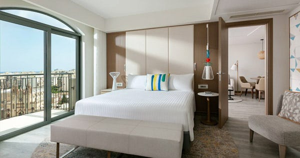 malta-marriott-hotel-and-spa-mediterranean-suite_11145