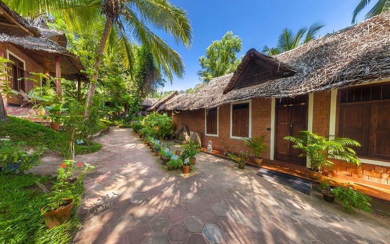 manaltheeram-ayurveda-beach-village-kovalam-standard-room-01_1519