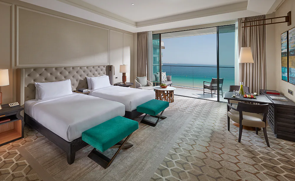 mandarin-oriental-jumeira-dubai-premier-sea-view-room_10880