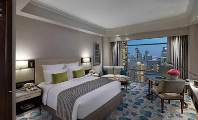 Club Deluxe City View