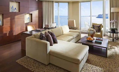 Premier Bay View Suite