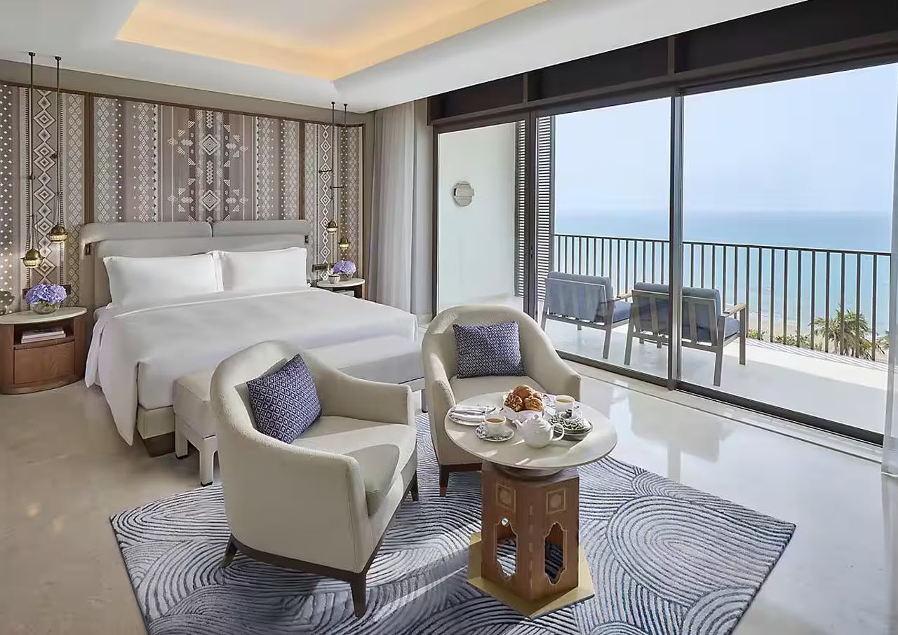 mandarin-oriental-muscat-oman-sea-view-suite-01_13319