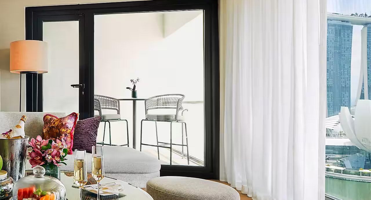 Marina Bay Suite with Balcony
