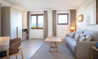 King One Bedroom Suite with Sea View