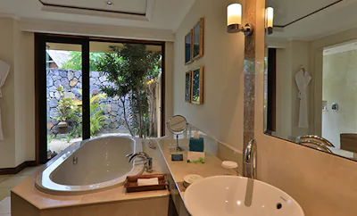 LUXURY SUITE POOL VILLA