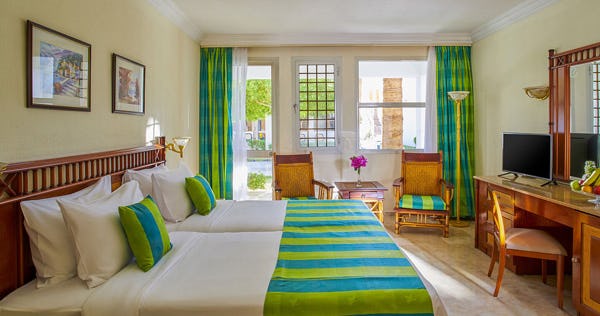 maritim-jolie-ville-resort-sharm-el-sheikh-egypt-superior-room_1740