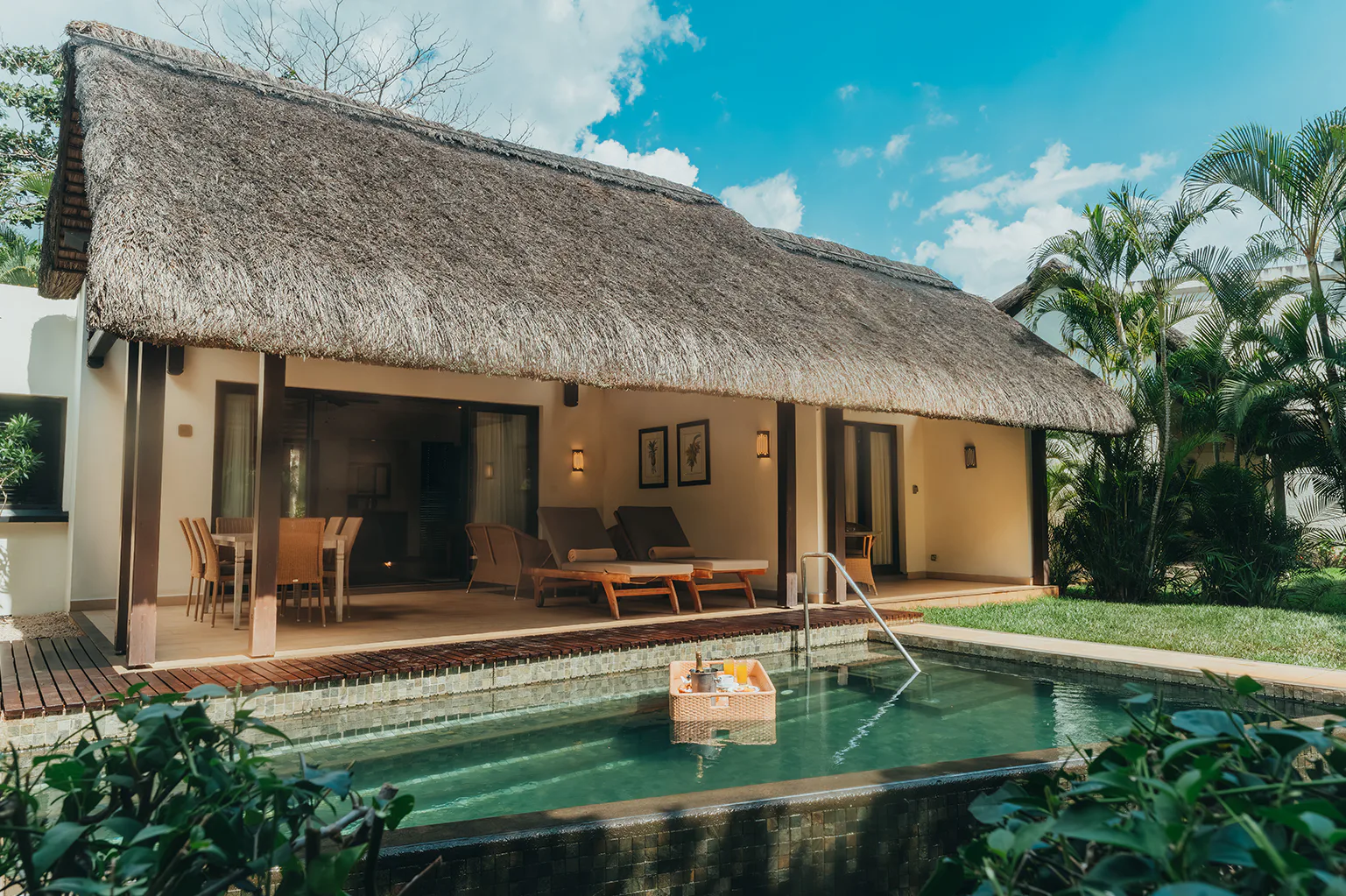 Family Pool Suite