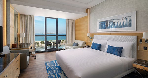 marriott-resort-palm-jumeirah-dubai-palm-ocean-view-king_11474