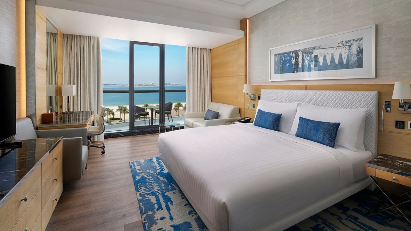 marriott-resort-palm-jumeirah-dubai-palm-sea-view_11474