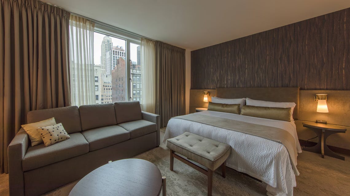 Deluxe, Guest room, 1 King, Sofa bed, No view