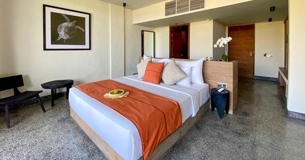 maua-nusa-penida-bali-junior-suite-01_12800