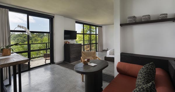 maua-nusa-penida-bali-two-bedroom-suite-pool-villa-with-jacuzzi-03_12800