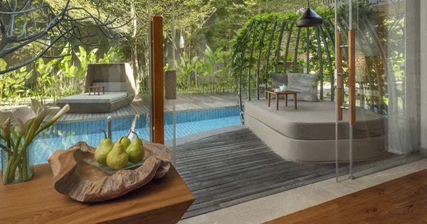 maya-sanur-resort-and-spa-impressive-lagoon-pool-suite-02_11316