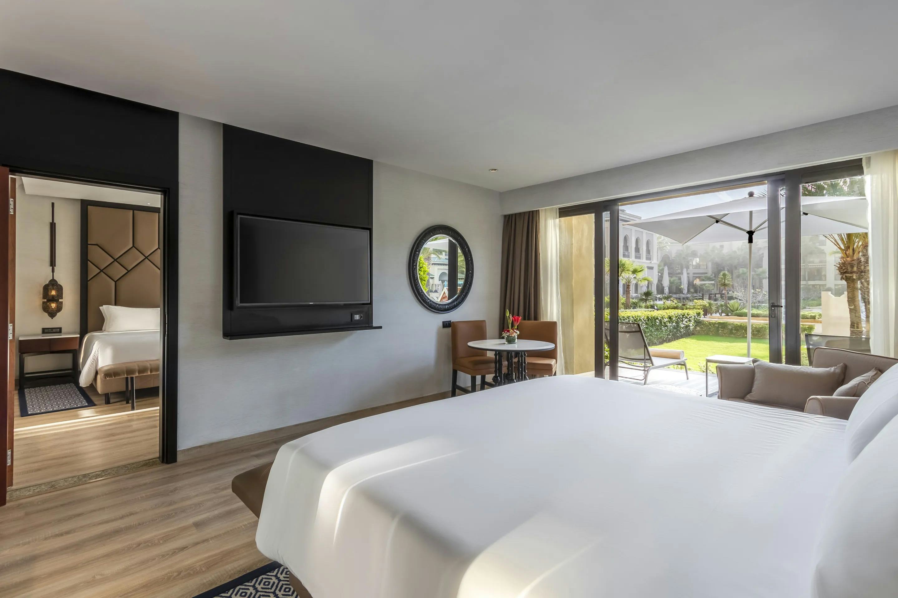 Pool View Patio Family Room