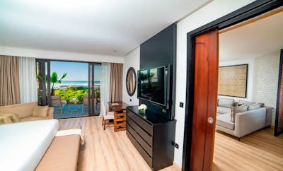 Prime Ocean Patio Suite